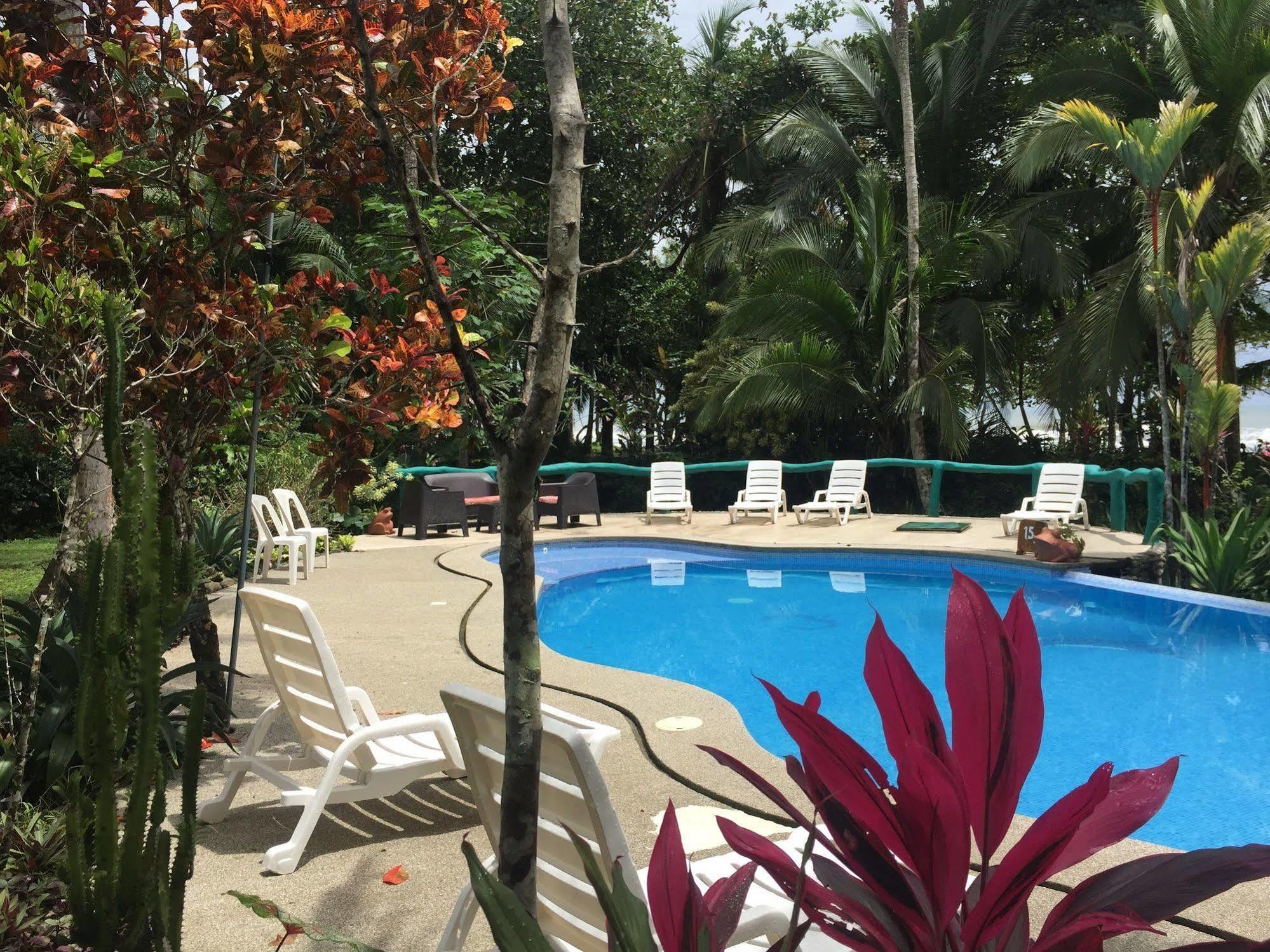 Hotel La Diosa Cahuita Esterno foto